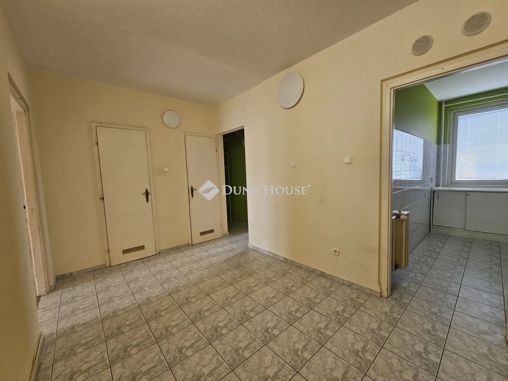 For sale panel flat, Budapest III. kerület, Békásmegyer