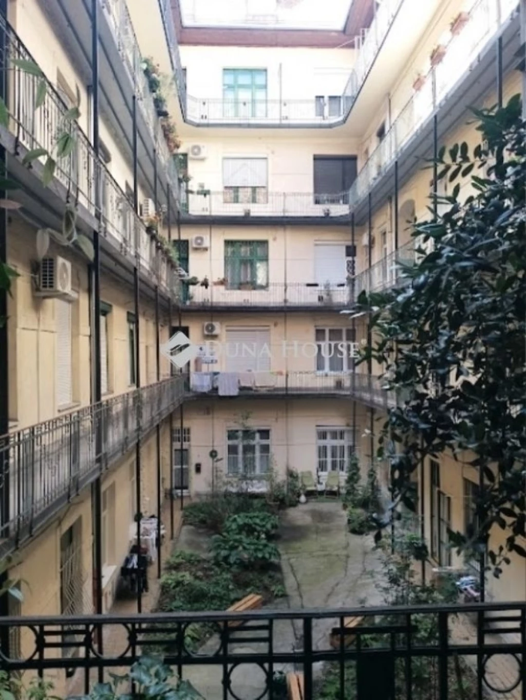 For sale brick flat, Budapest XIII. kerület, Újlipótváros