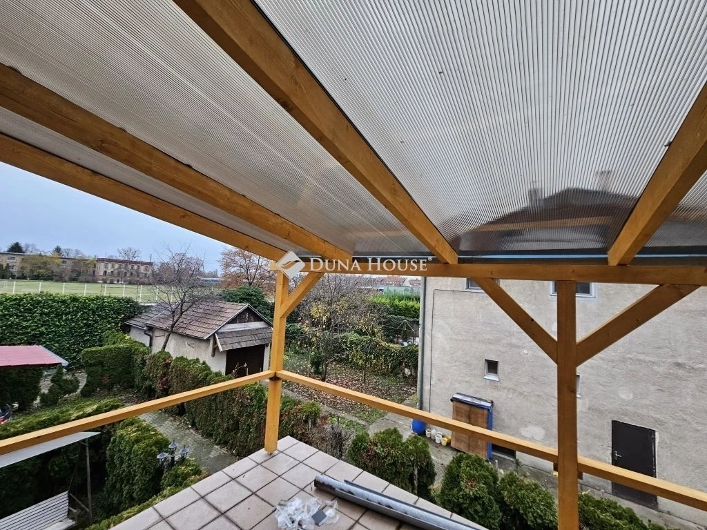 c3-1-name c2-19-name, Vác, Naszály úti LIDL környékén csendes utcában