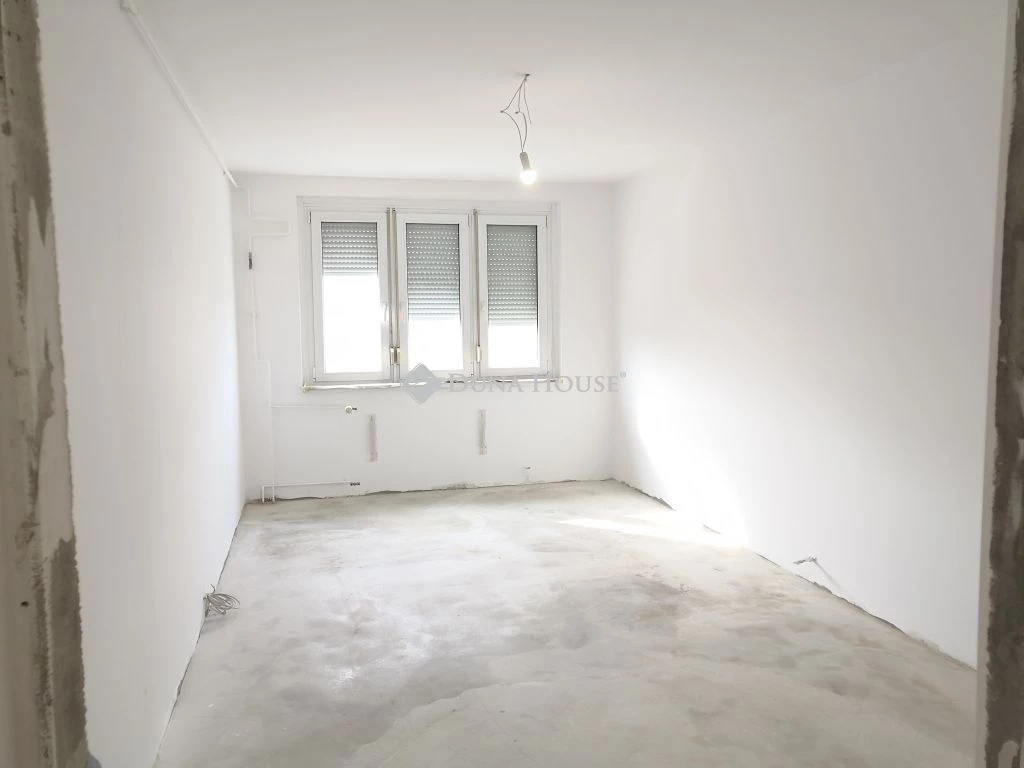 Eladó lakás, Budapest 3. ker.