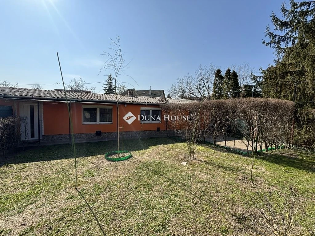 Eladó ház, Budapest 3. ker.