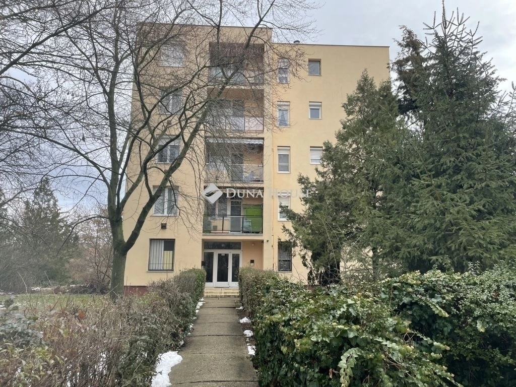 Eladó lakás, Budapest 4. ker.