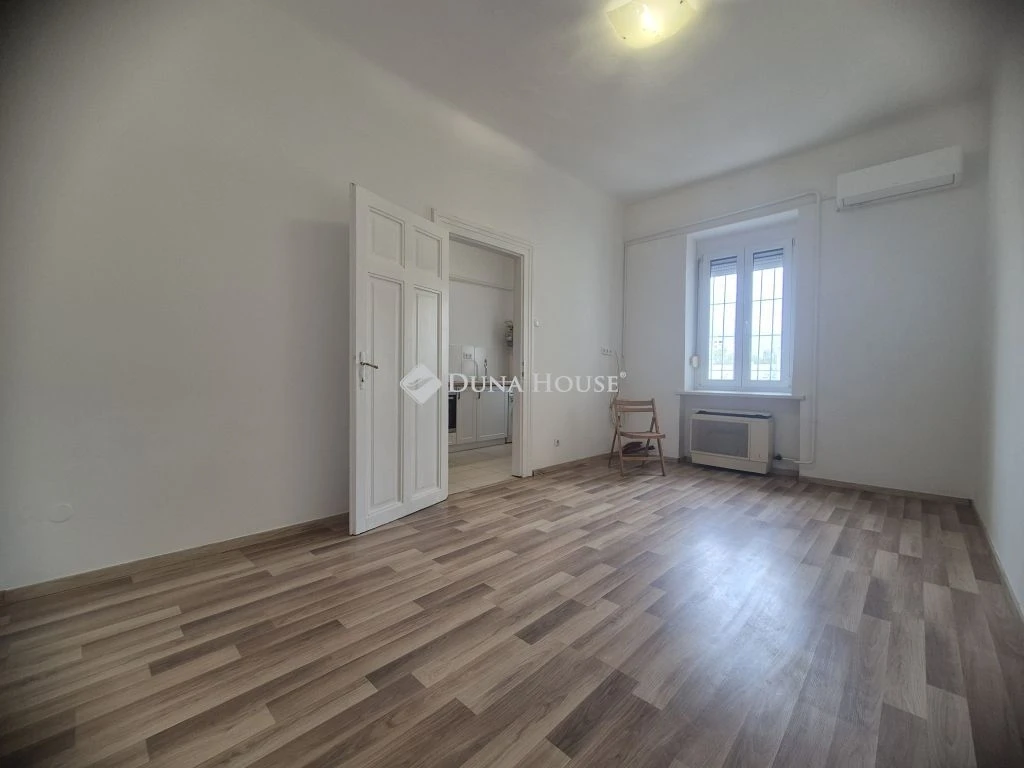 Eladó lakás, Budapest 3. ker.