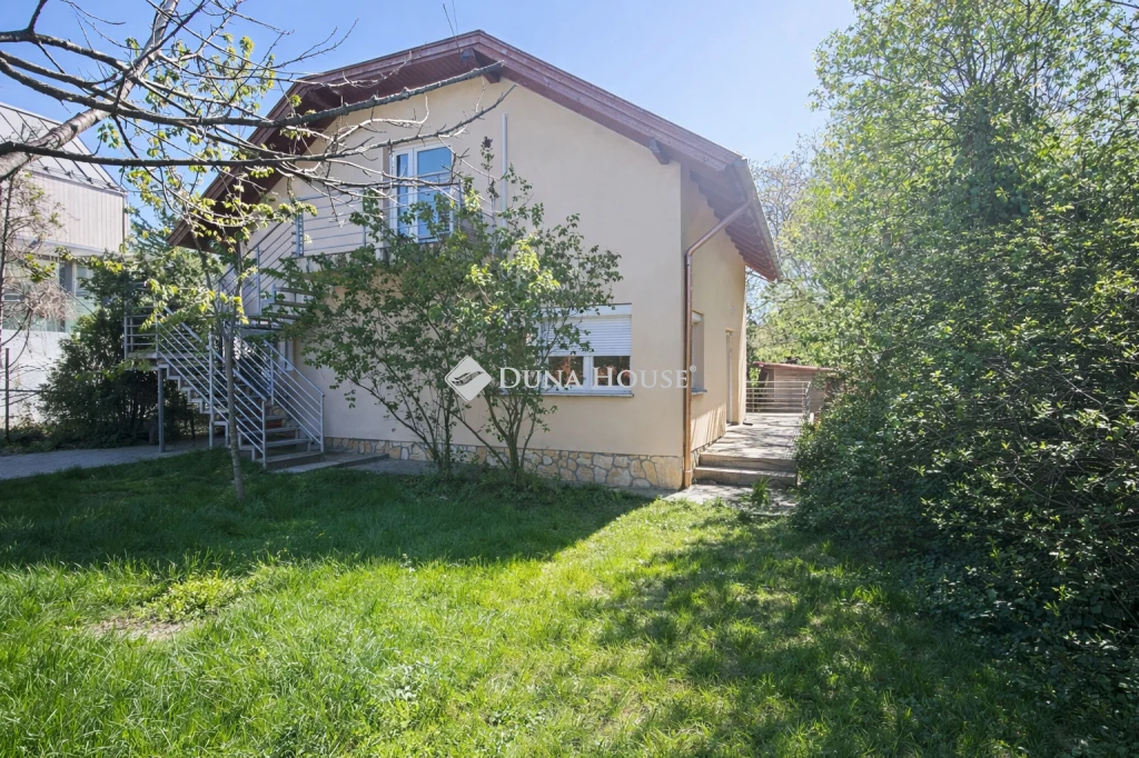 c3-1-name c2-1-name, Szentendre