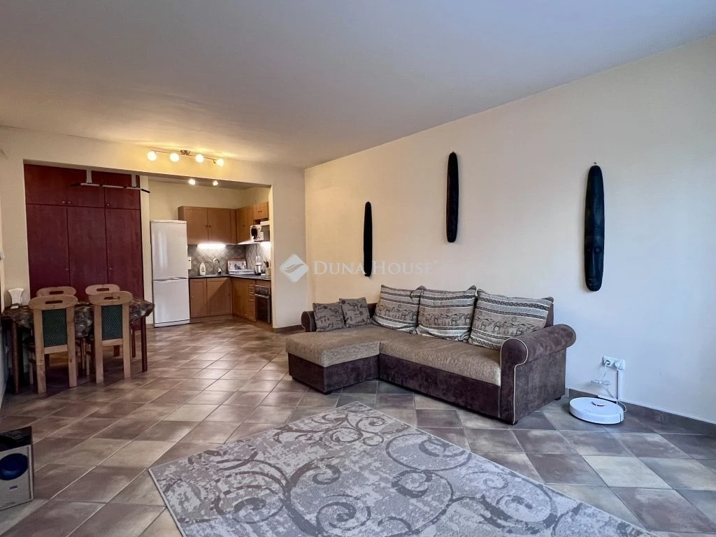 c3-2-name c2-19-name, Budapest XIV. kerület, Szobránc utca