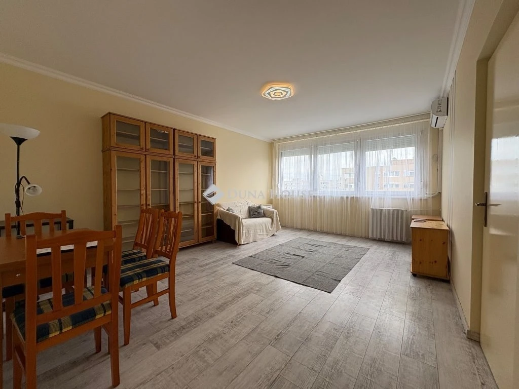 c3-2-name c2-20-name, Budapest XIV. kerület, Kerepesi út