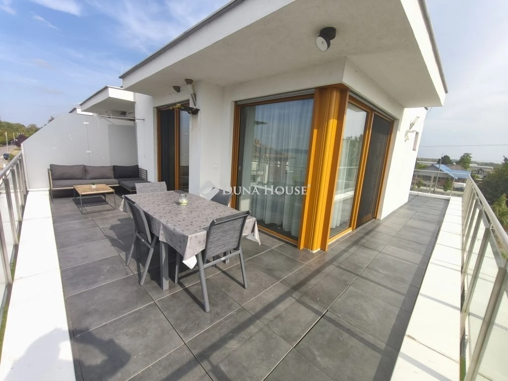 c3-1-name c2-19-name, Balatonboglár