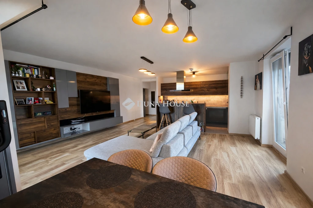 Világos, modern lakás a XIII., kerületben