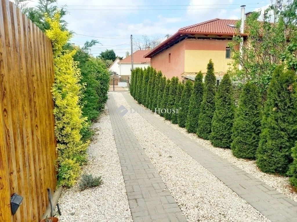 c3-1-name c2-1-name, Mogyoród, Ág utca