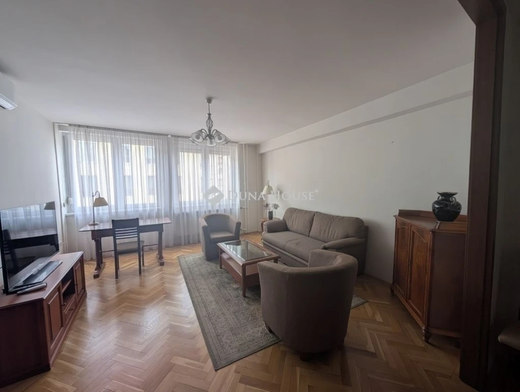 Eladó lakás, Budapest 2. ker.