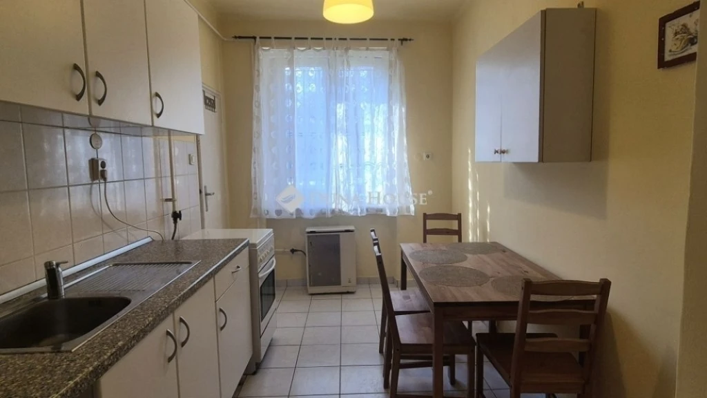 Eladó lakás, Budapest 14. ker.