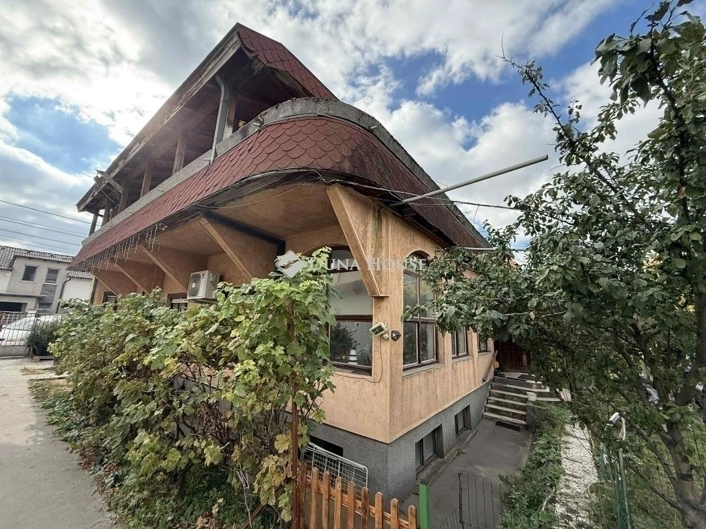 Eladó ház, Dunakeszi