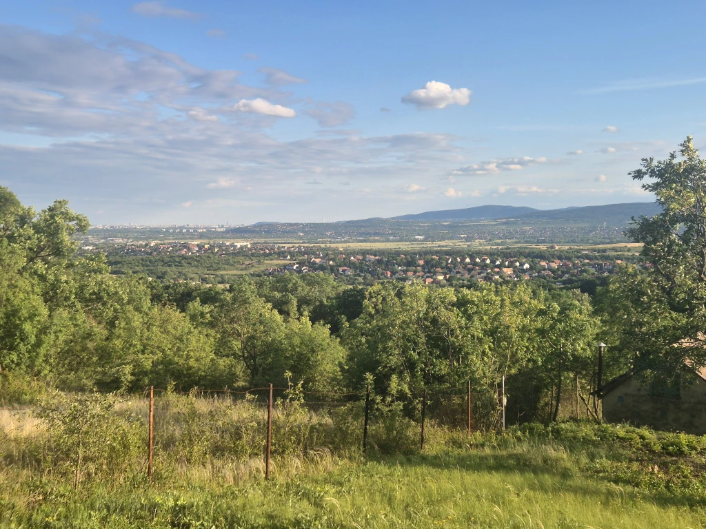 Eladó telek, Szentendre