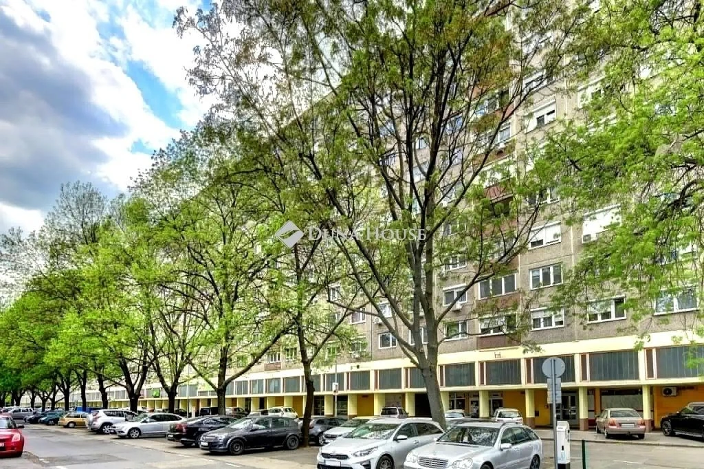 Eladó lakás, Budapest 3. ker.