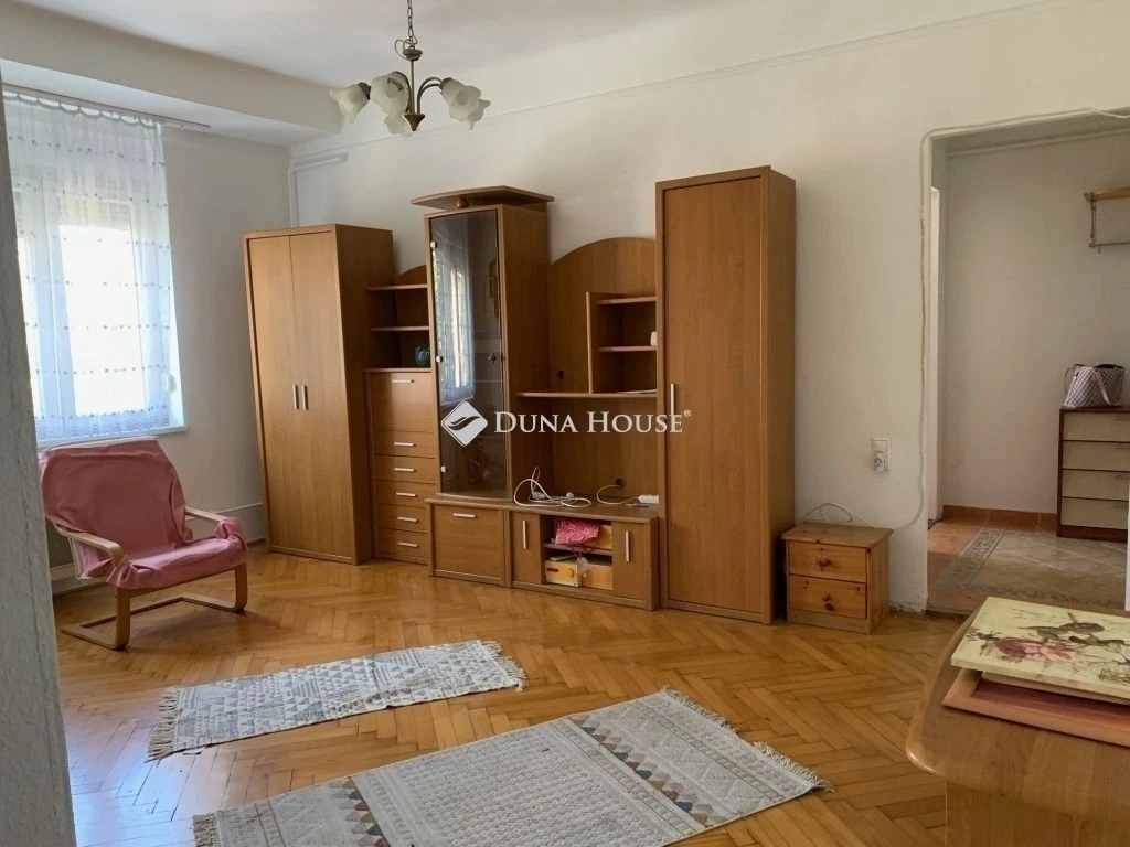Eladó lakás, Budapest 14. ker.