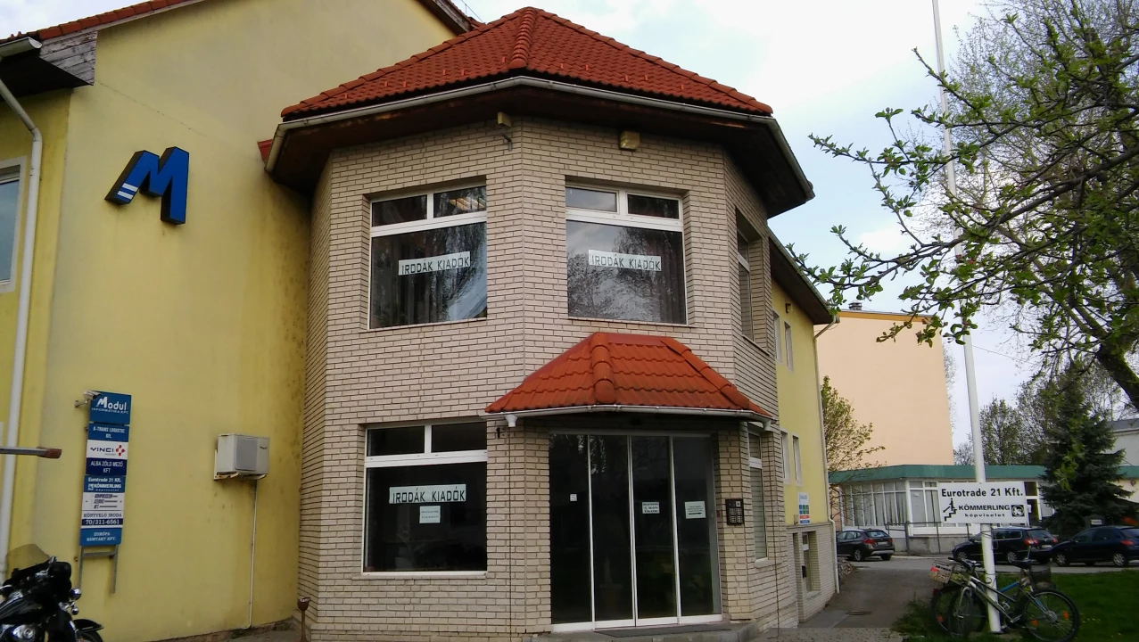 For rent rural offices, Székesfehérvár, Sereg utca