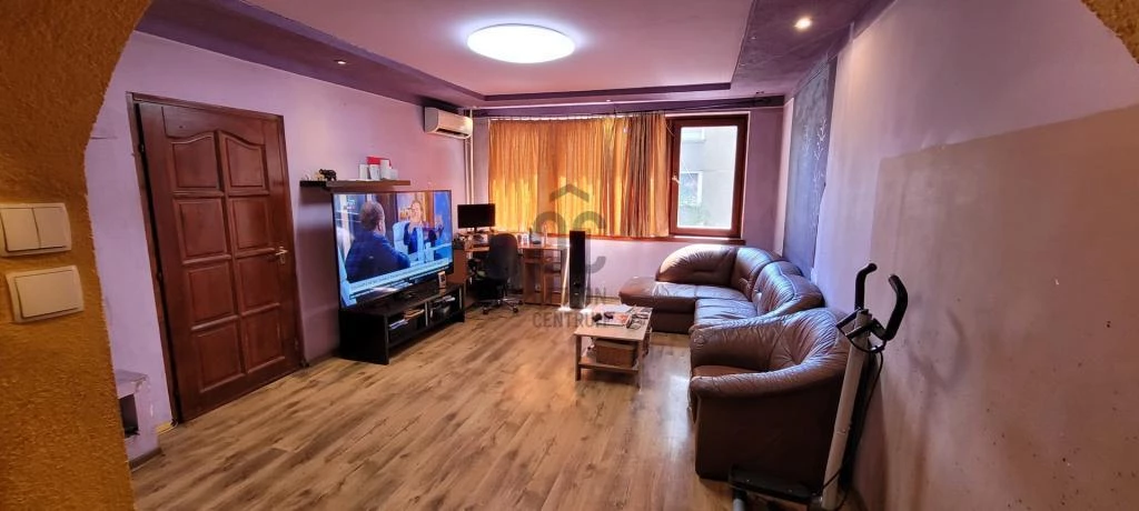 For sale panel flat, Budapest X. kerület