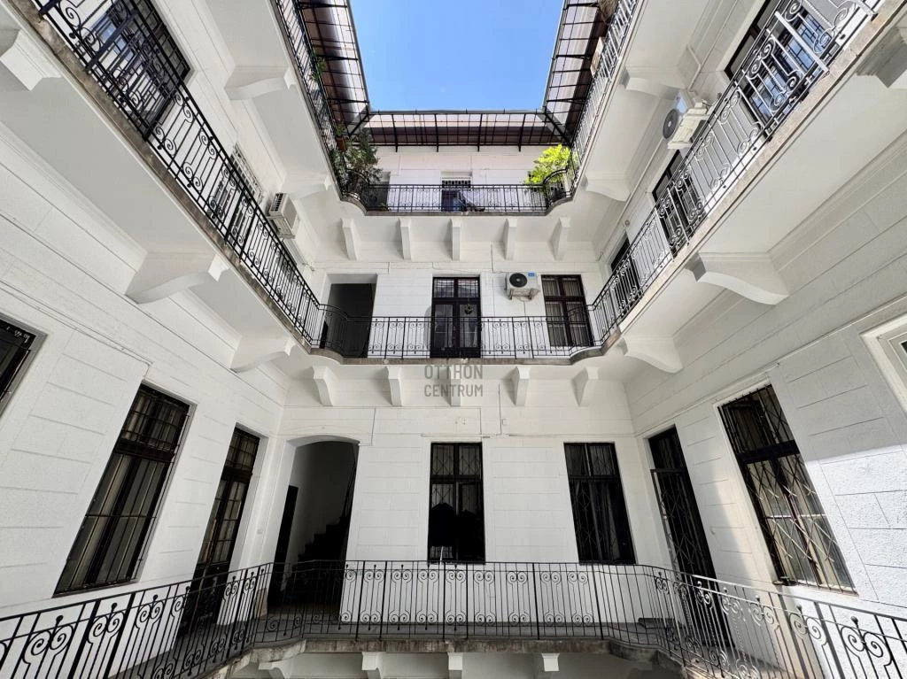 Eladó lakás Budapest 5. ker., Belváros