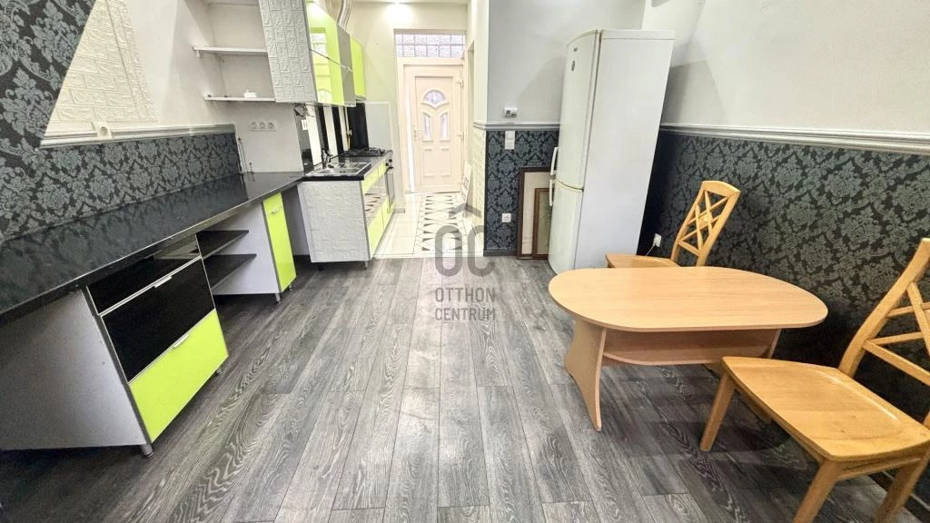 For sale brick flat, Budapest XXI. kerület, Csepel Rózsadomb, II. Rákóczi Ferenc út