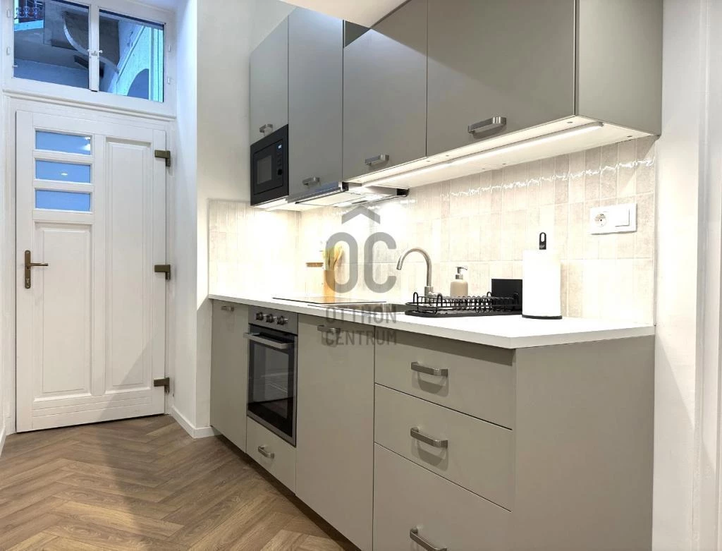 Eladó lakás Budapest 5. ker., Lipótváros