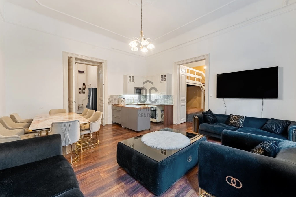 For sale brick flat, Budapest VII. kerület