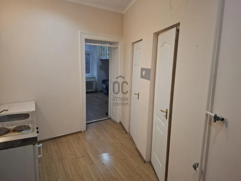 For sale brick flat, Budapest VIII. kerület