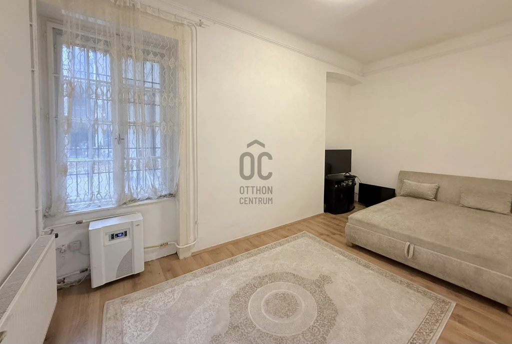 For sale brick flat, Budapest VIII. kerület