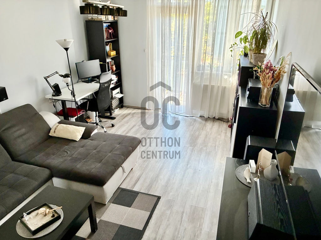 Eladó lakás Budapest 9. ker., József Attila-lakótelep