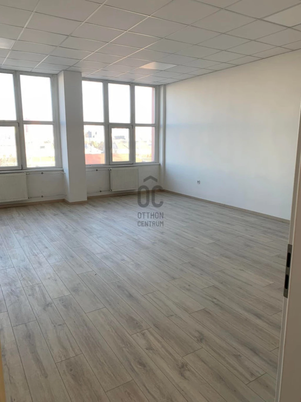 For sale brick flat, Budapest XXI. kerület, Gyártelep