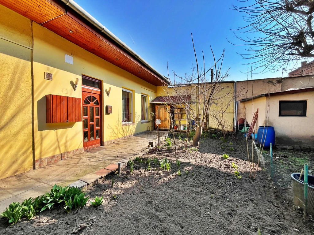 Eladó lakás Budapest 10. ker., Óhegy