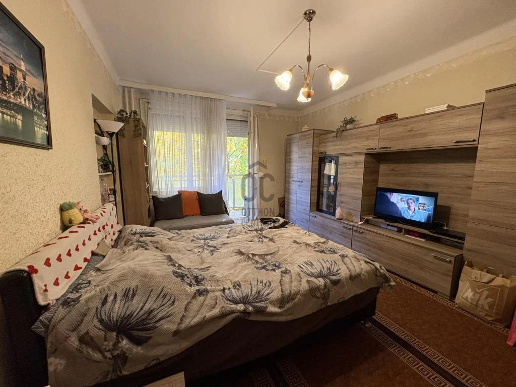 Eladó lakás Budapest 10. ker., Ligettelek