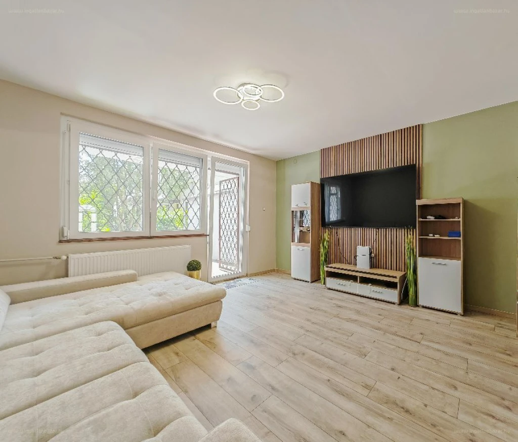 Eladó sorház Budapest 4. ker., Megyer