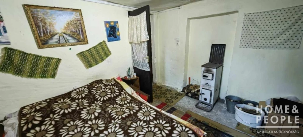 Eladó Tanya Balástyán!