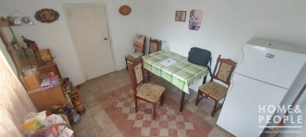 Eladó tanya főúthoz közel Balástyán!