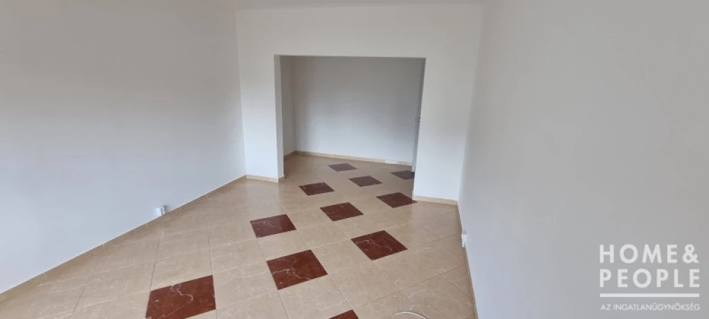 For sale brick flat, Szeged, Makkosház