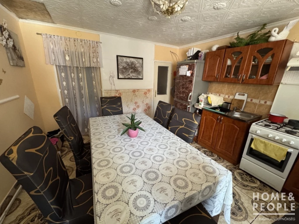 Szeged Lakás Eladó!