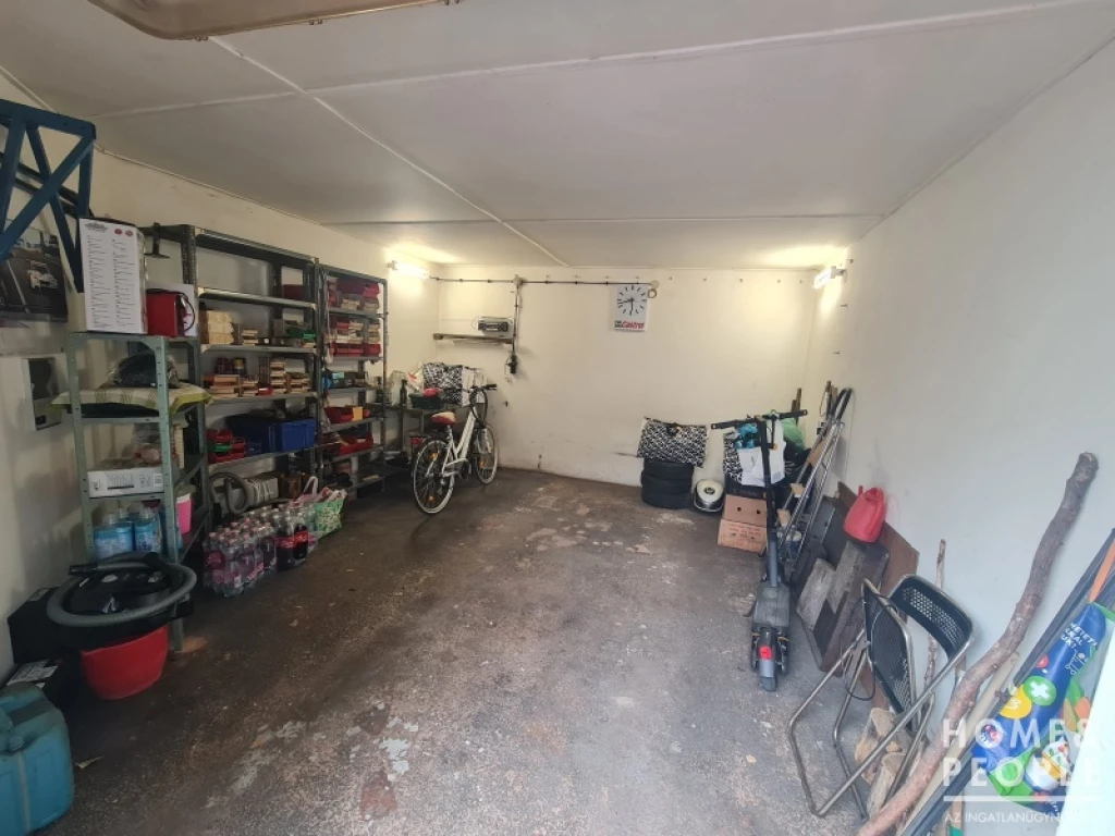 c3-1-name c2-74-name, Szeged, Szeged Belváros