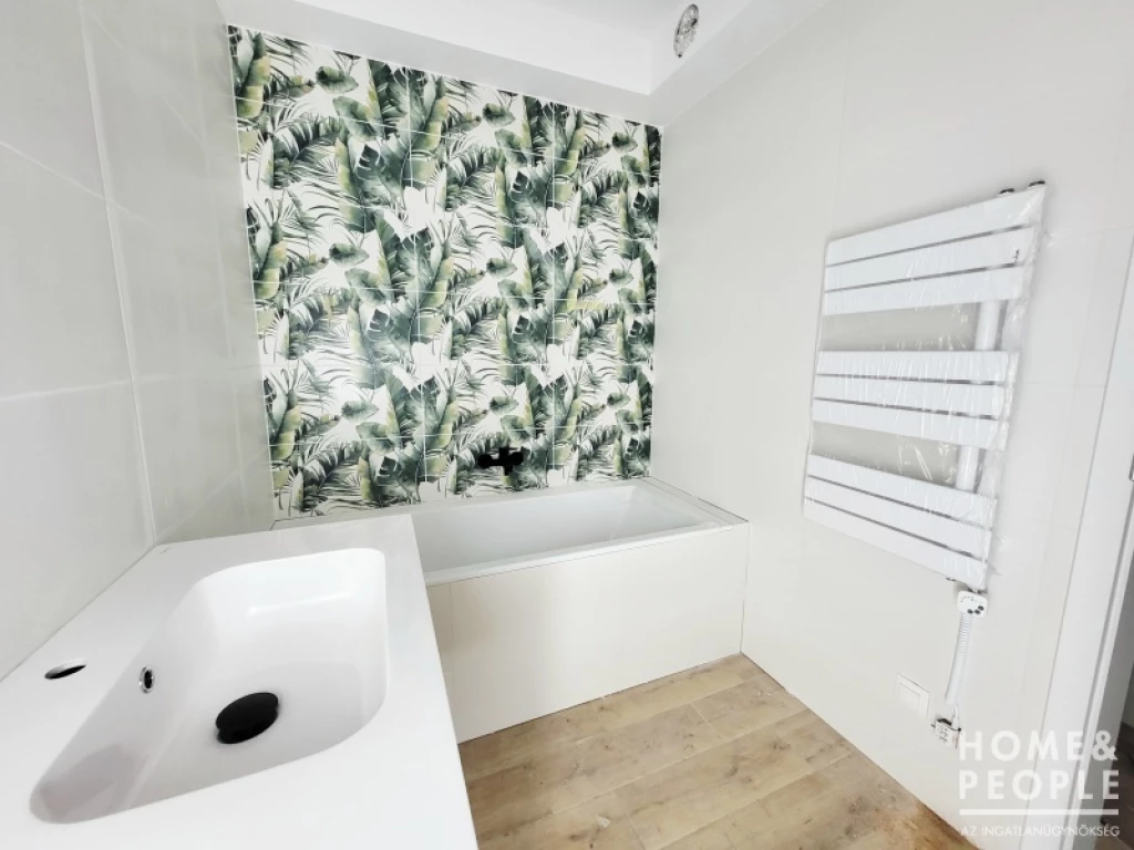 For sale brick flat, Szeged