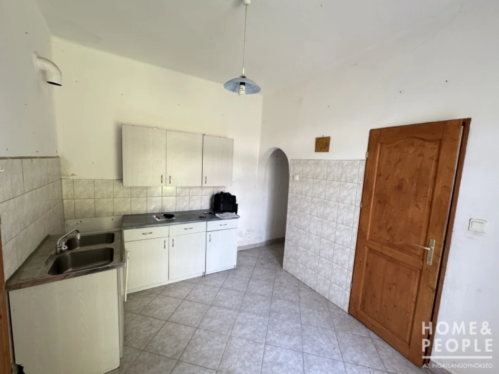 2 szobás házrész eladó Hódmezővásárhelyen!