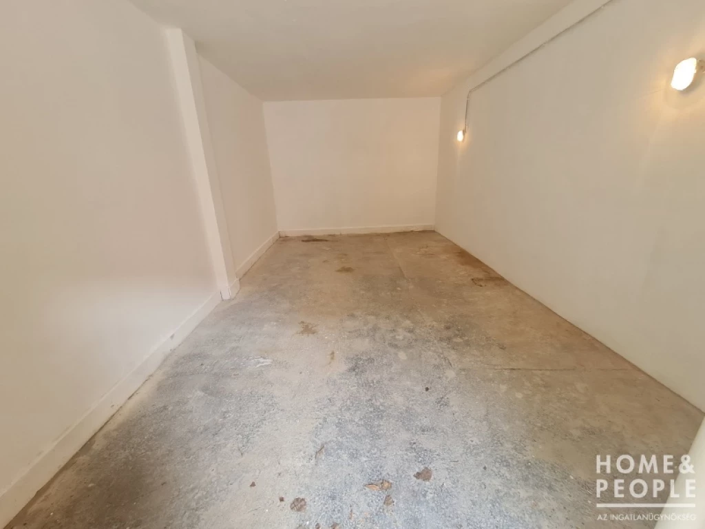 For sale detached garage, Hódmezővásárhely