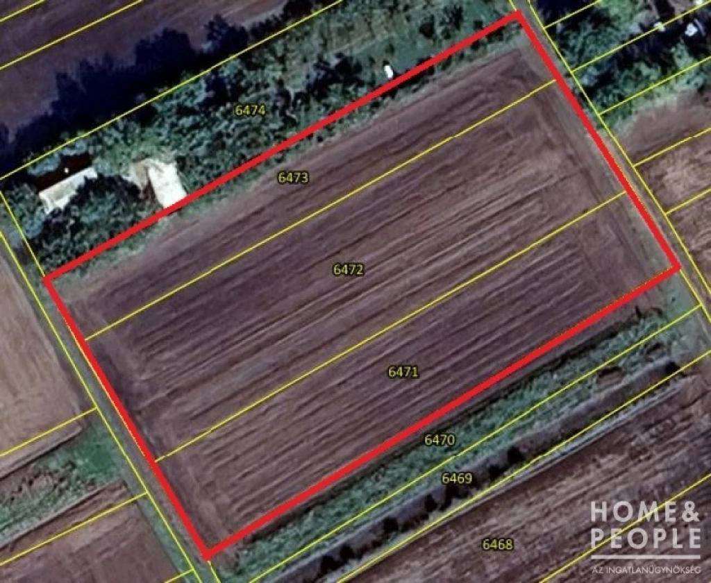 For sale building plot, Makó