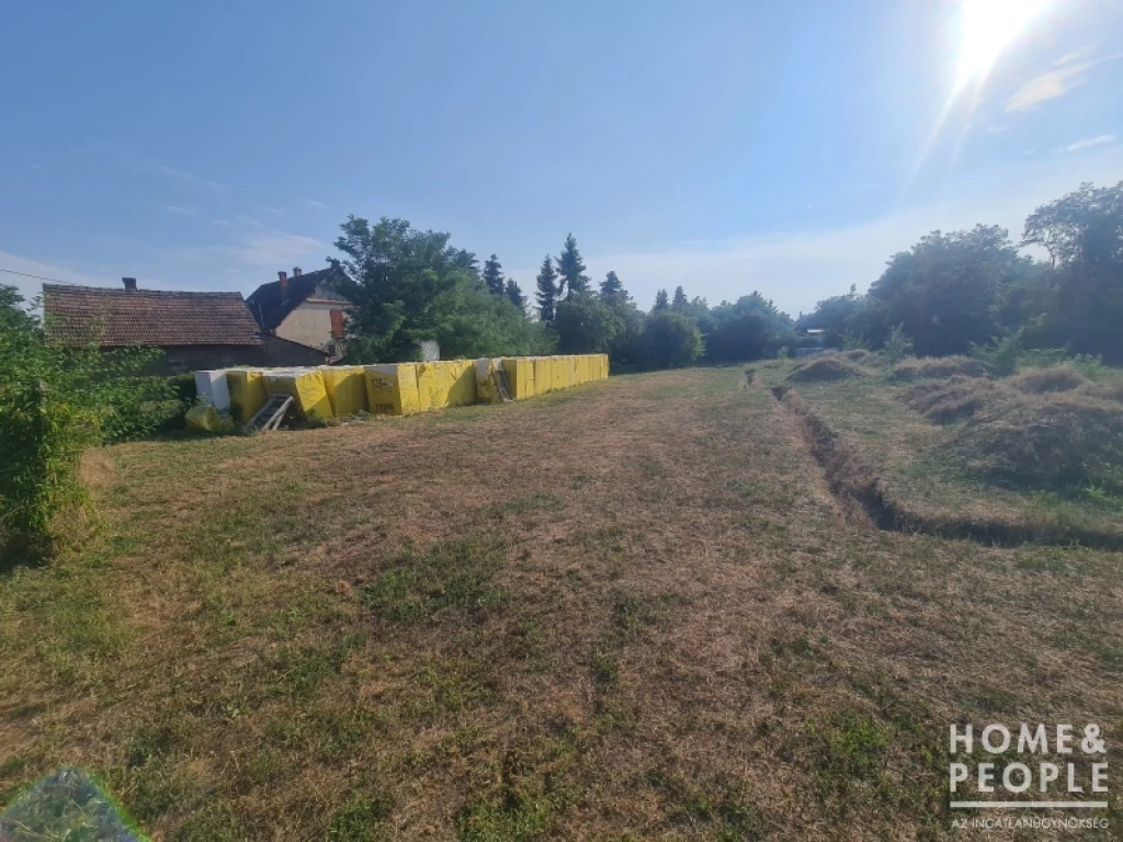 For sale building plot, Hódmezővásárhely