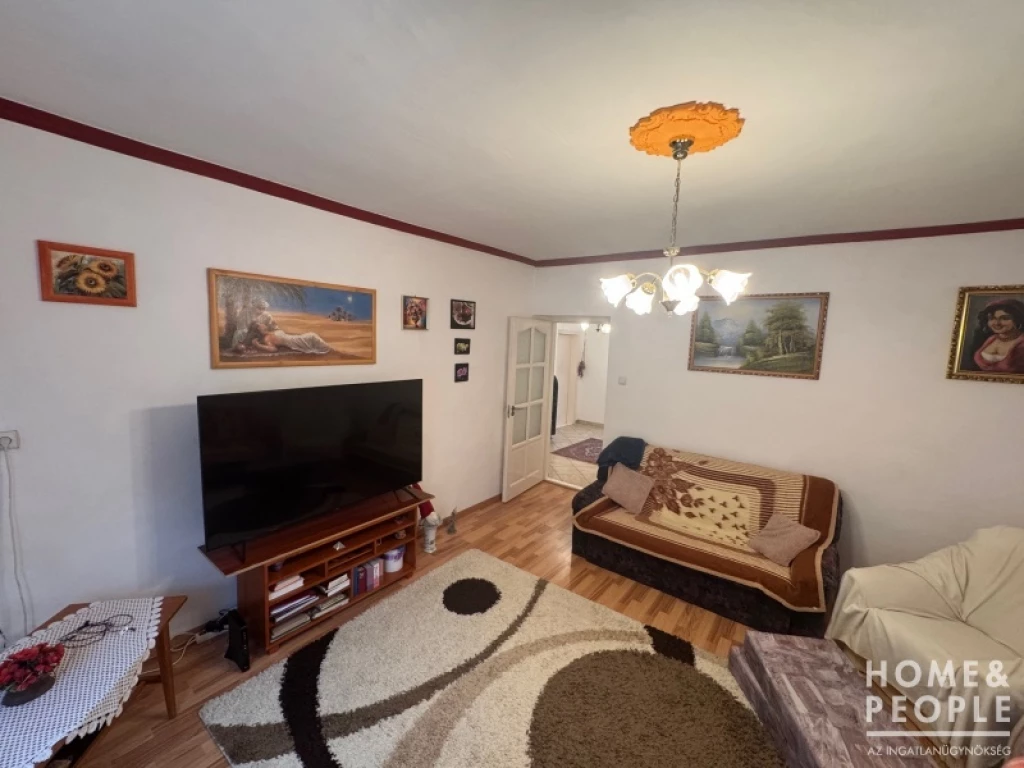 Eladó családi ház, Sándorfalva