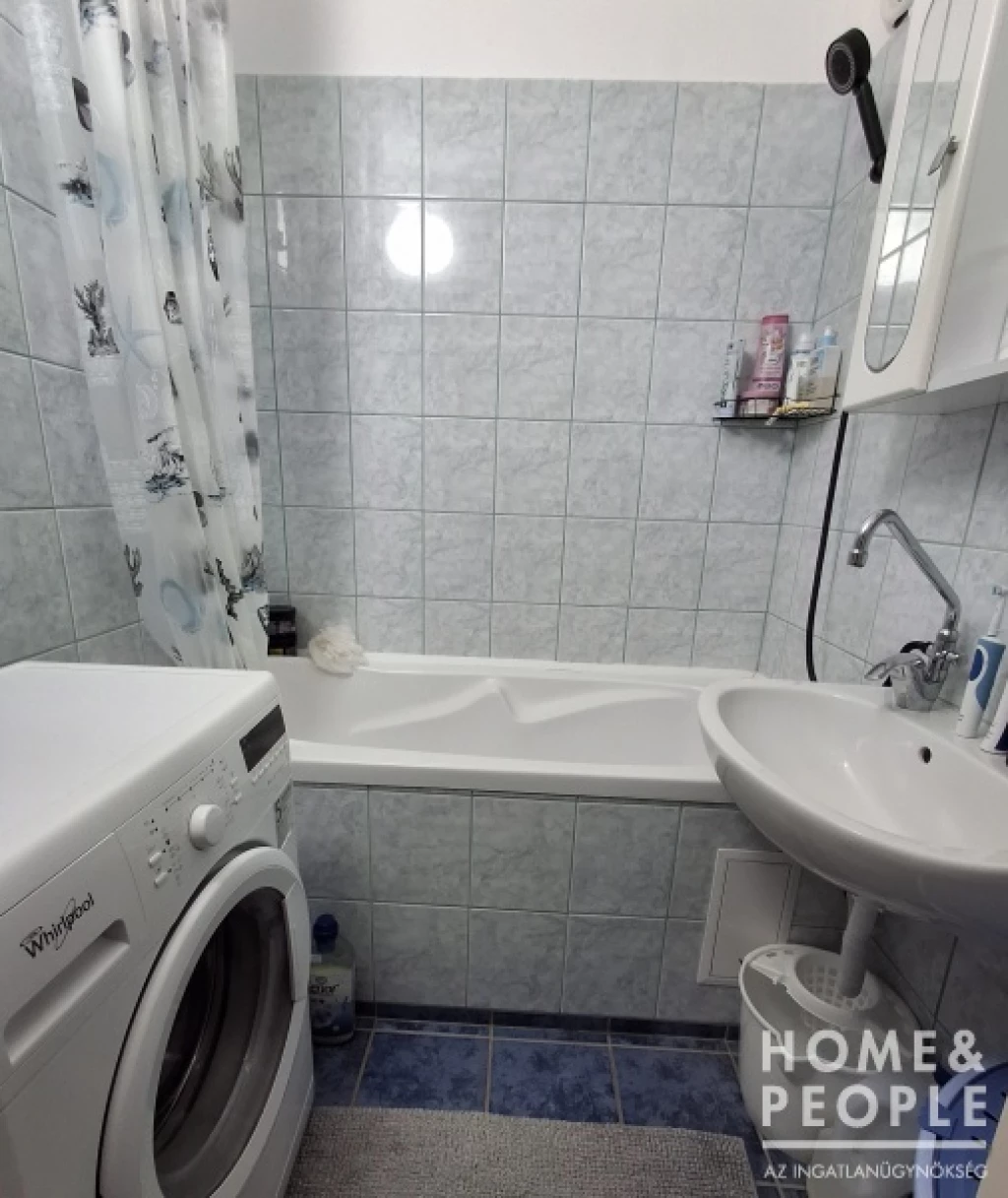 For sale brick flat, Makó