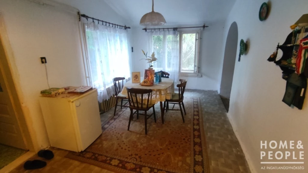 For sale house, Maroslele