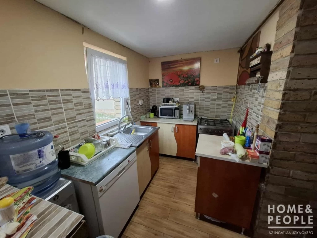 c3-1-name c2-1-name, Balástya