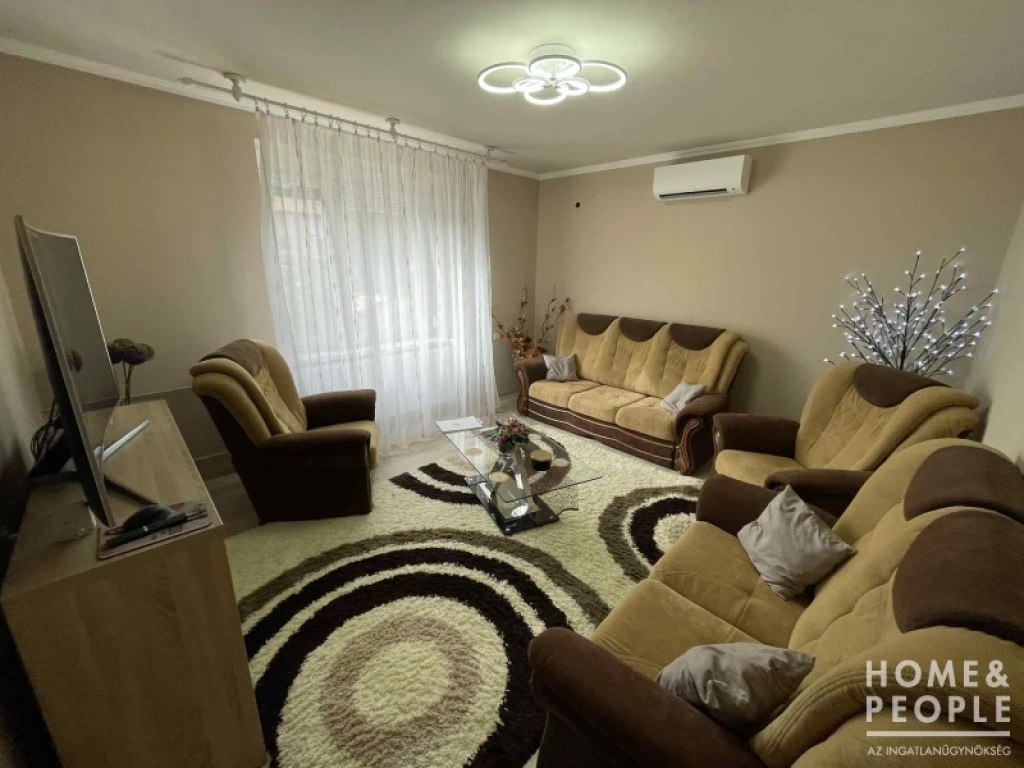 For sale house, Ruzsa