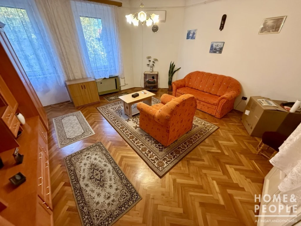 Eladó tégla lakás belvároshoz közel Szegeden!