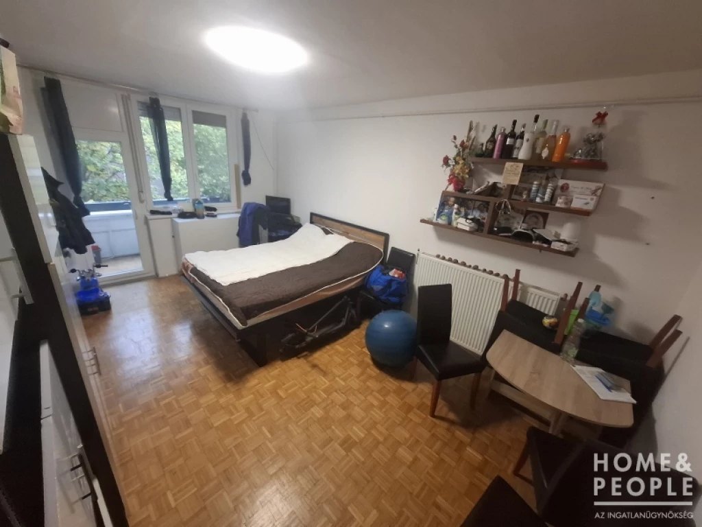 c3-1-name c2-19-name, Szeged, Tarján