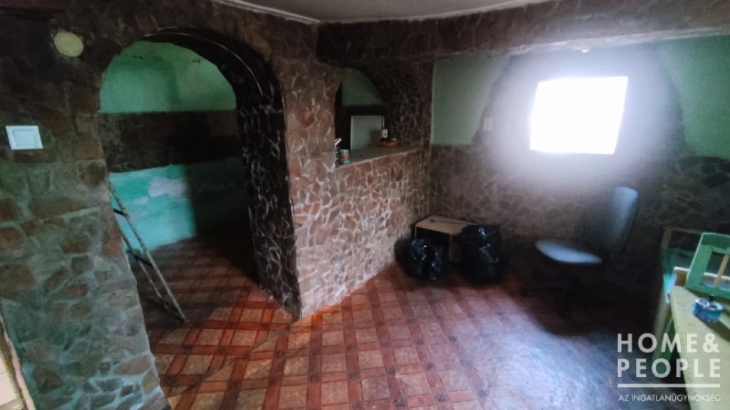 Makói ház nem Honvéd